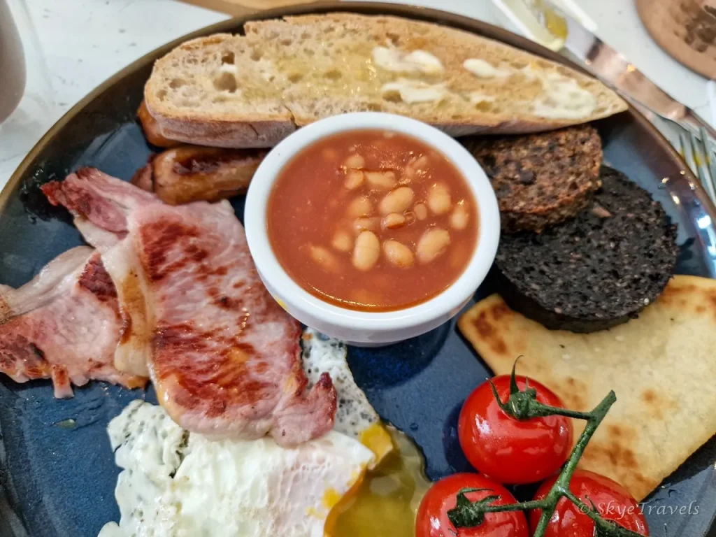 EMs Kitchen Scottish Breakfast